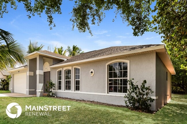 property at 1418 SE 27th Terrace