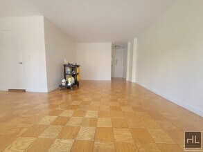 EAST 36 STREET in New York, NY - Building Photo - Building Photo