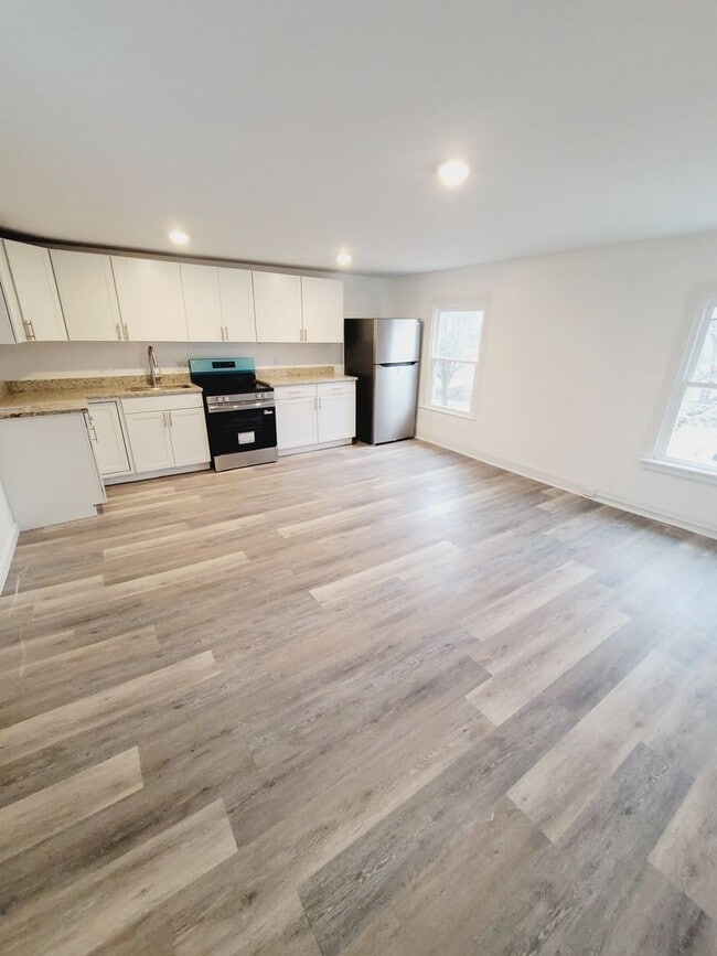 property at 1114 Bedford Ave