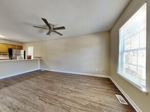 6227 Dumont Ln in Charlotte, NC - Building Photo - Building Photo