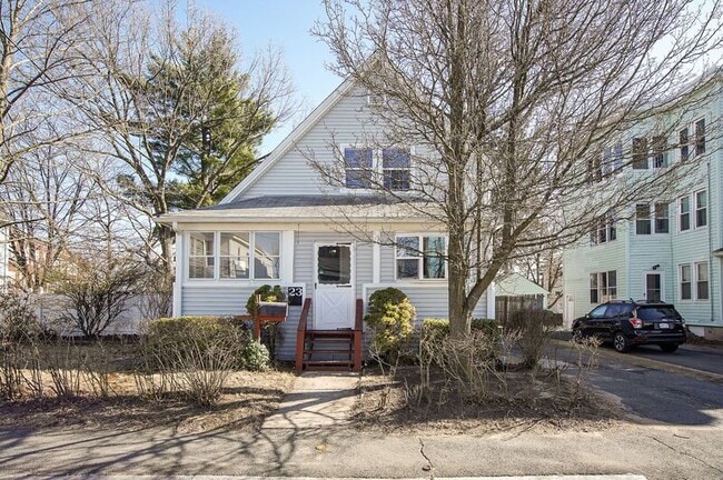 property at 23 Percy St