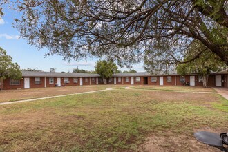 Sierra Blanca in Odessa, TX - Building Photo - Building Photo