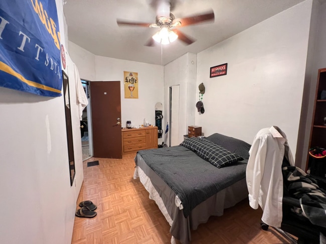 3 Oakland Square in Pittsburgh, PA - Building Photo - Building Photo