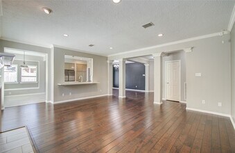 14806 Flowerwood Dr in Houston, TX - Building Photo - Building Photo