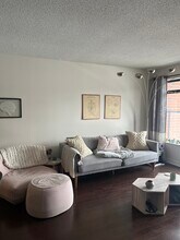 450 Saint-Antoine Rue E in Montréal, QC - Building Photo - Building Photo