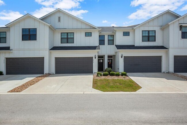 property at 253 Fieldwood Dr