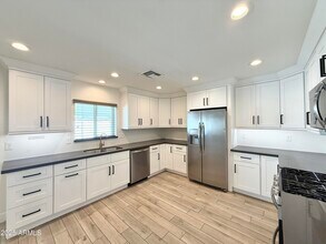 3625 Hayden Rd in Scottsdale, AZ - Building Photo - Building Photo