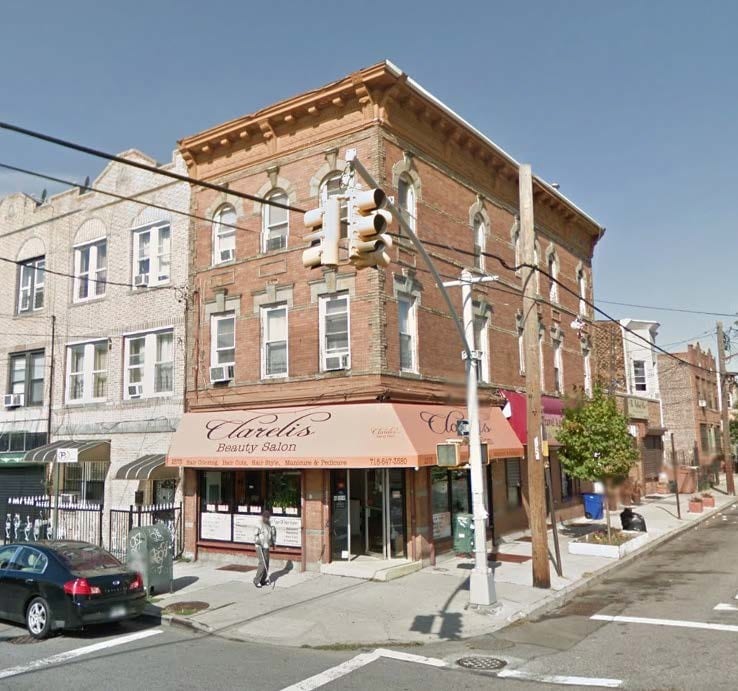 2573 Pitkin Ave in Brooklyn, NY - Foto de edificio