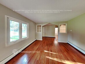 10905 Irwin Ave S in Minneapolis, MN - Building Photo - Building Photo