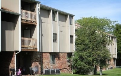 Village Of Kalamazoo Apartments in Kalamazoo, MI - Foto de edificio