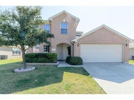 617 Oxford Dr in Wylie, TX - Building Photo