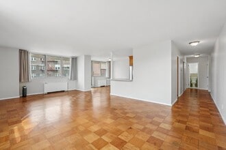 6040 JFK Blvd E in West New York, NJ - Foto de edificio - Building Photo