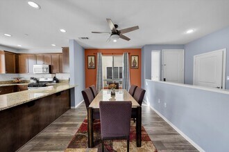 2598 Denali Ct in Hawthorne, CA - Foto de edificio - Building Photo