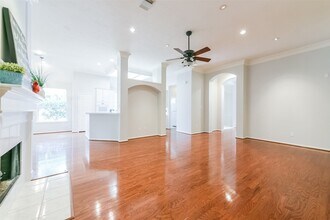 14610 Farrawood Dr in Cypress, TX - Building Photo - Building Photo