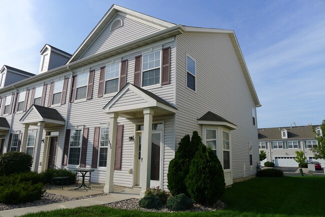property at 1690 Liberty Cir