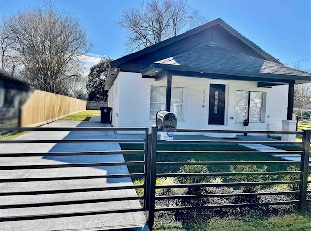 property at 2512 Melbourne St