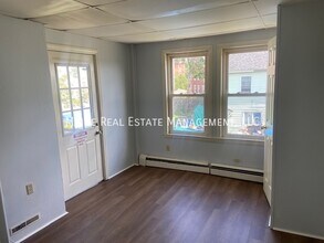 23-25 4th St in Bangor, ME - Foto de edificio - Building Photo