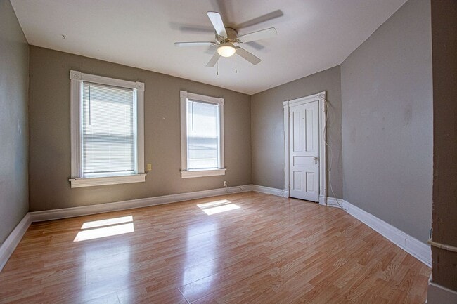 1113 S 30th Ave in Omaha, NE - Building Photo - Building Photo