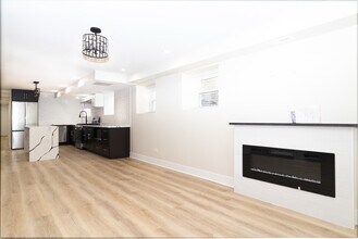 440 E 49th St in Chicago, IL - Building Photo - Building Photo