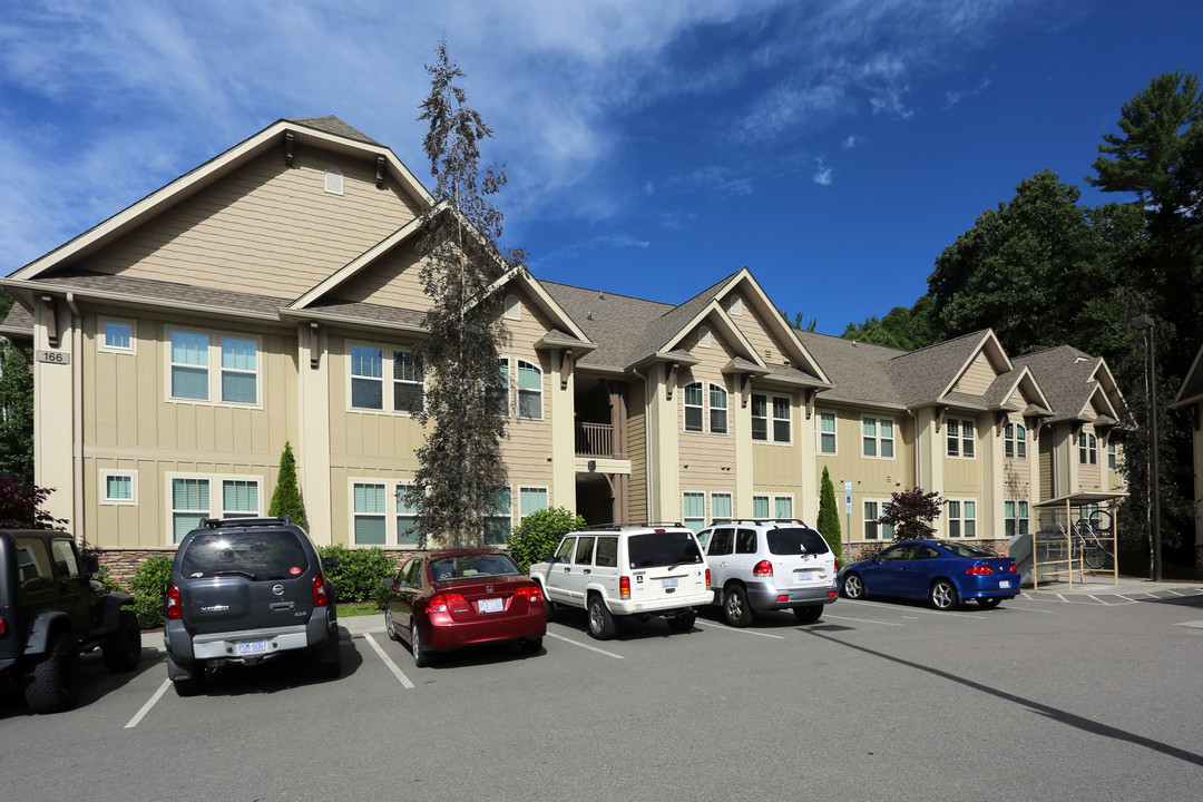 Greenway Cove Apartments in Boone, NC - Building Photo