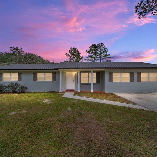 949 NW 7th St in Williston, FL - Building Photo