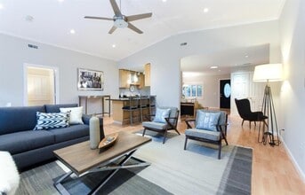 274 Willow Rd in Menlo Park, CA - Building Photo - Building Photo