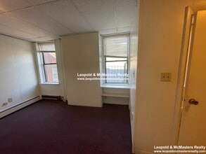 47 Joy St, Unit 44A Joy street 7 in Boston, MA - Building Photo - Building Photo