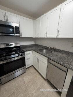 185 Freeman St, Unit 753 in Brookline, MA - Building Photo
