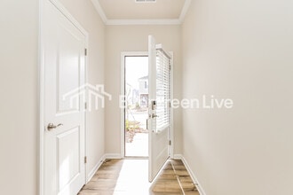 5519 Hydrangea St in Winston-Salem, NC - Building Photo - Building Photo