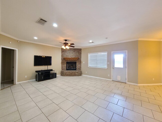 4631 Bowie Dr in Midland, TX - Building Photo - Building Photo