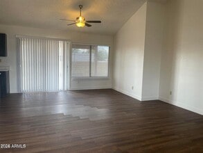 10614 N 72nd Ave in Peoria, AZ - Building Photo - Building Photo