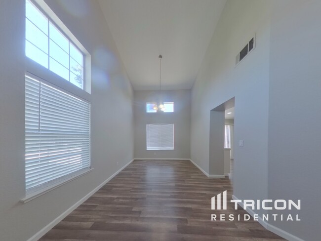 5101 Pioneer Ct in Antioch, CA - Building Photo - Building Photo