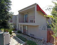 The Landing at Carmichael in Carmichael, CA - Foto de edificio - Building Photo