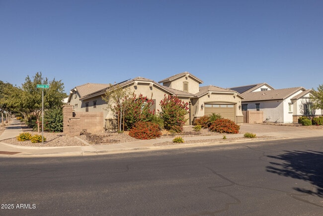 20194 E Raven Dr in Queen Creek, AZ - Building Photo - Building Photo