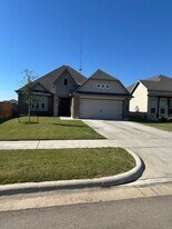 1021 Laila Ln in Belton, TX - Building Photo