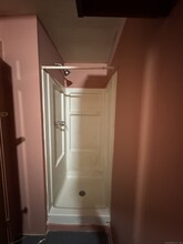 421 Blatchley Ave in New Haven, CT - Building Photo - Building Photo