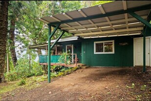 82-1132-1132 Greenwell Mountain Rd in Captain Cook, HI - Building Photo