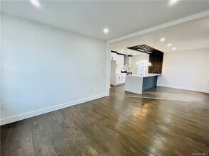 30 Rockland St, Unit 1 in Haverstraw, NY - Building Photo - Building Photo