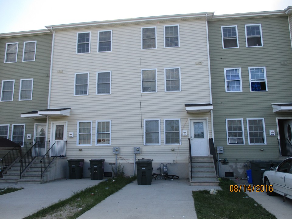 200-216 Chalfonte Ave in Atlantic City, NJ - Foto de edificio