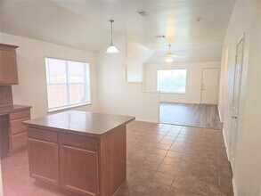 8613 Silverbell Ln in Fort Worth, TX - Building Photo - Building Photo