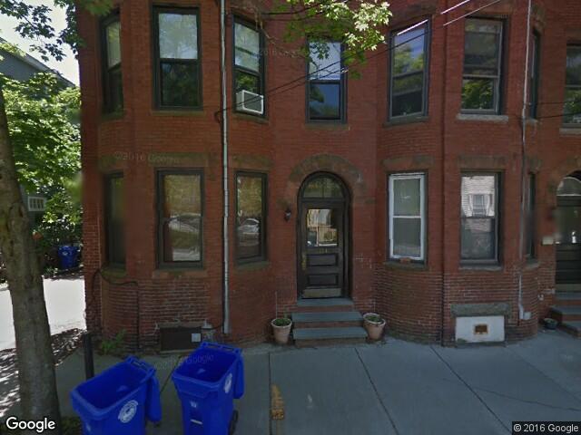 114 Brook St, Unit 1 in Brookline, MA - Foto de edificio - Building Photo