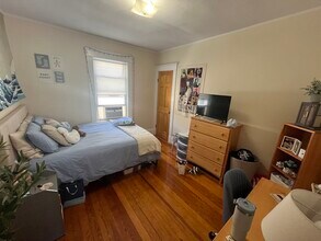 39 Montfern Ave, Unit 2 in Boston, MA - Building Photo - Building Photo