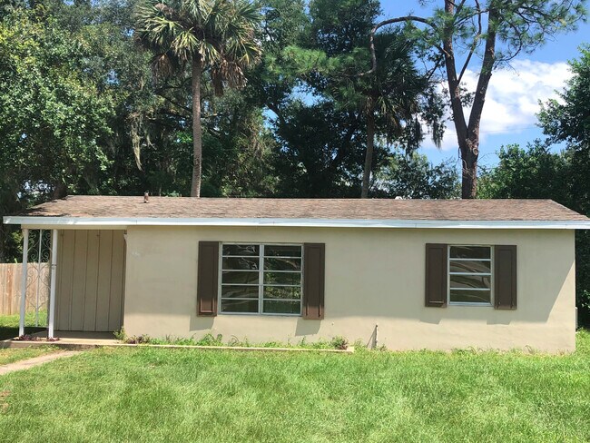 1159 Deltona Blvd