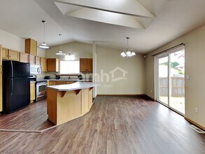 5619 James St SE in Lacey, WA - Building Photo - Building Photo