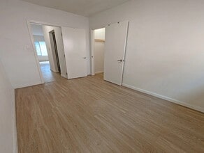 6142 Eleanor Ave in Los Angeles, CA - Building Photo - Building Photo