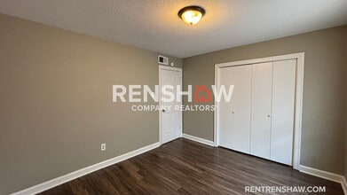 3219 13 Colony Mall in Memphis, TN - Building Photo - Building Photo