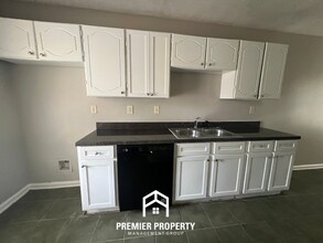 4603 Addington Dr in Memphis, TN - Foto de edificio - Building Photo