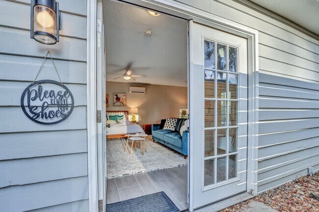 109 E Point Dr in Savannah, GA - Building Photo - Building Photo