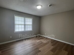 505 E Elizabeth St in Selma, NC - Building Photo - Building Photo