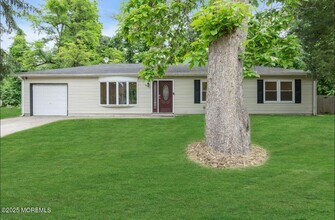 43 3rd St in Manchester Township, NJ - Building Photo - Building Photo